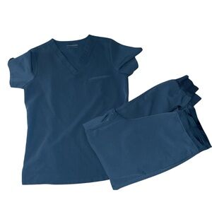 Mandalla scrub size small with joggers / blue green color!